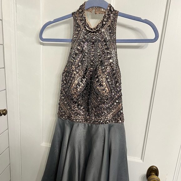 High Neck Beaded Cocktail Dress - Picture 5 of 10